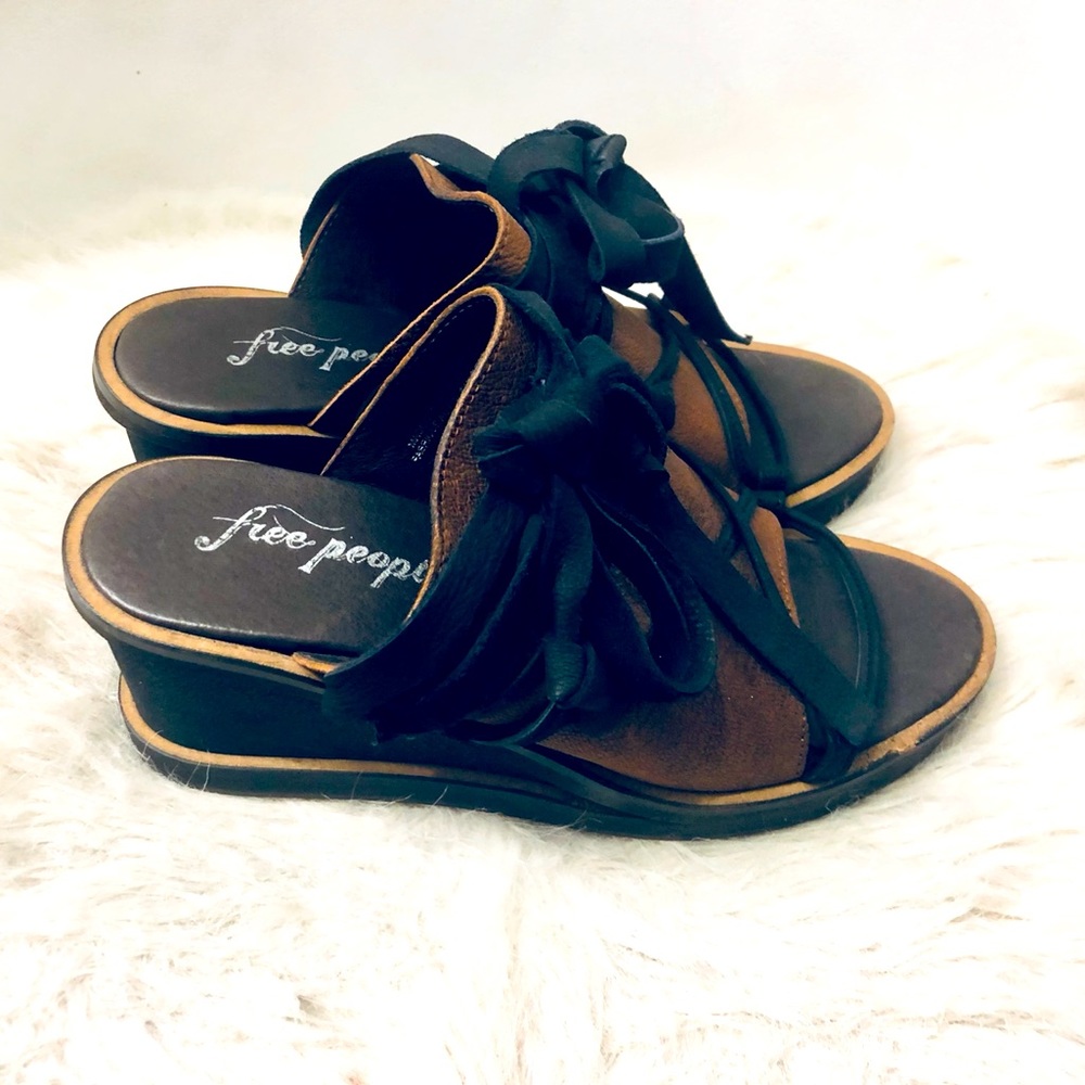 Free people clogs